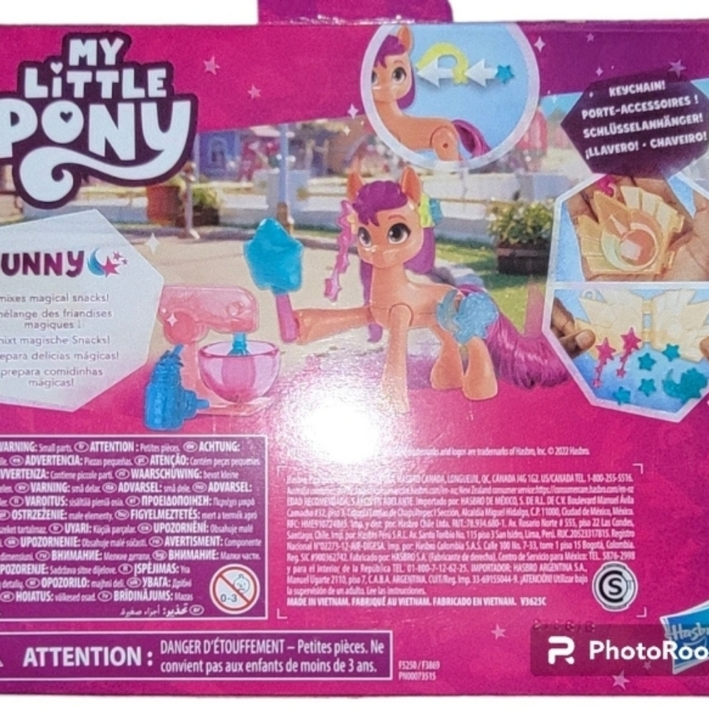 My Little Pony Sunny Starscout - Picture 3 of 4